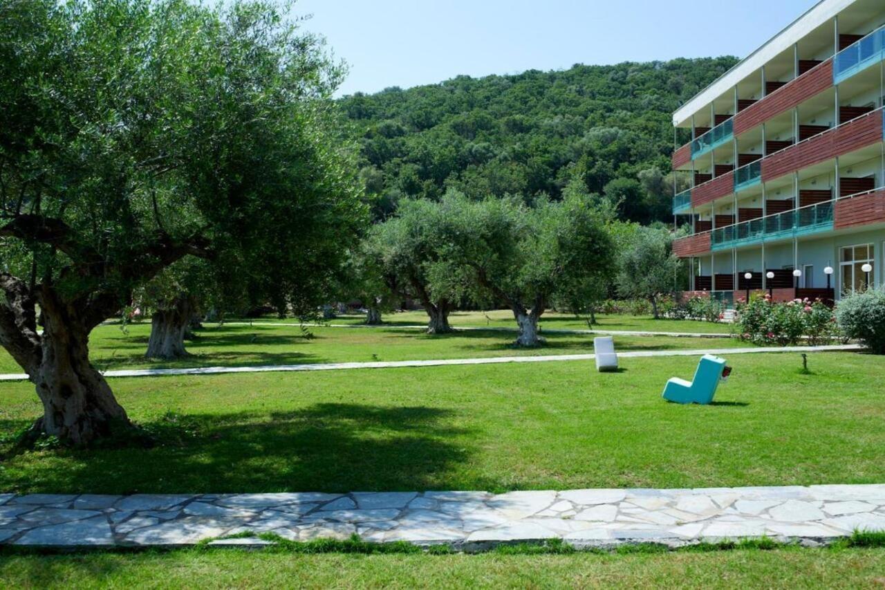 Belle Helene Hotel Вати Екстериор снимка