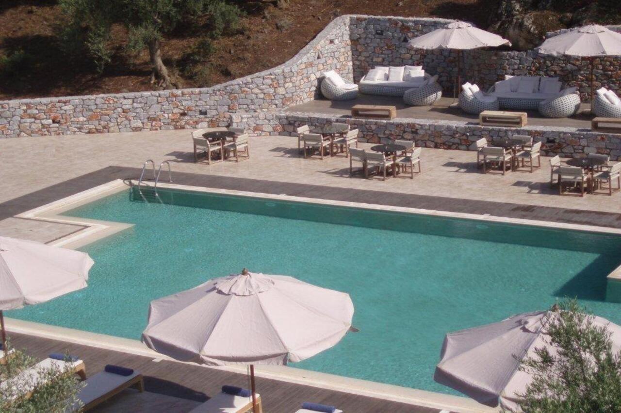 Belle Helene Hotel Вати Екстериор снимка