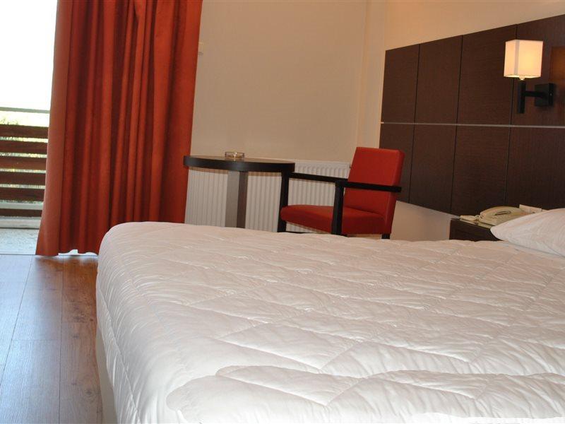 Belle Helene Hotel Вати Екстериор снимка